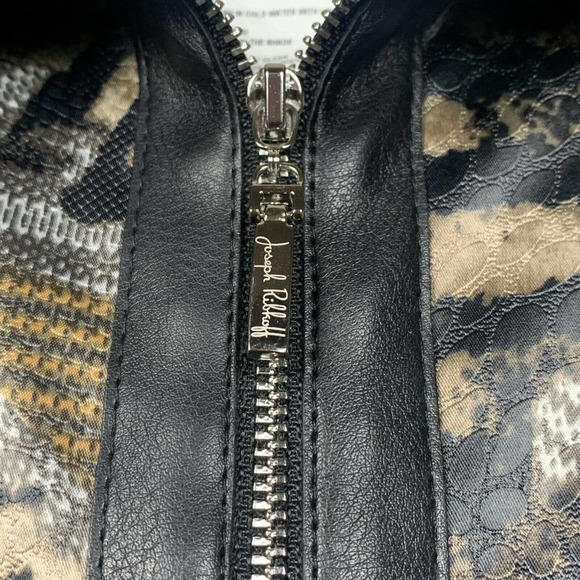 Joseph Ribkoff Animal Print Poncho Style - Picture 9 of 12